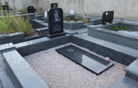 Varketili Jewish Cemetery