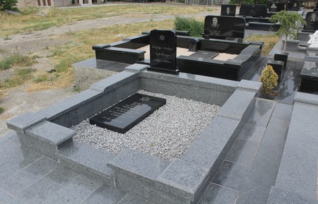 Varketili Jewish Cemetery